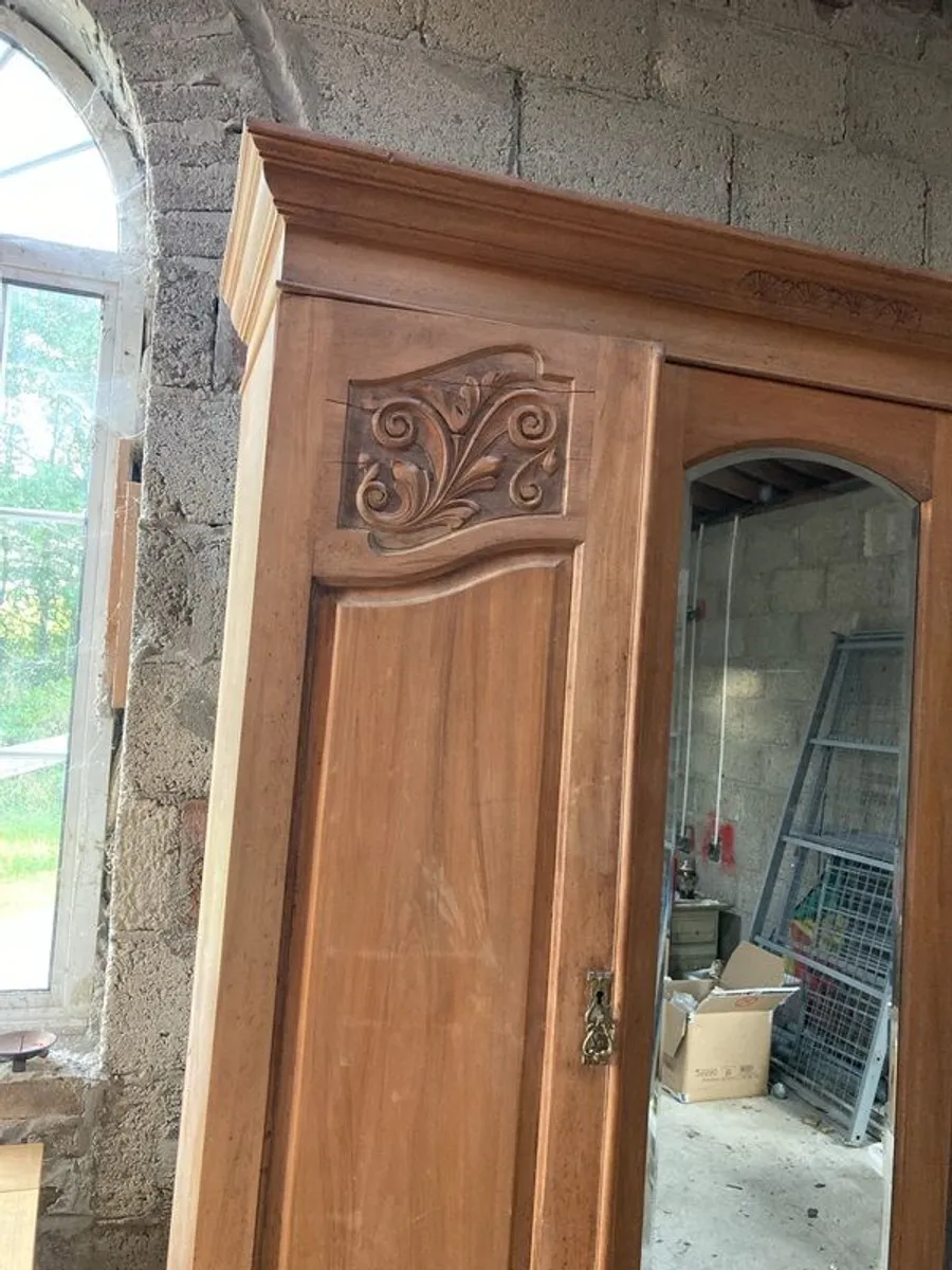 A Beautiful Pine Victorian Wardrobe - Image 2