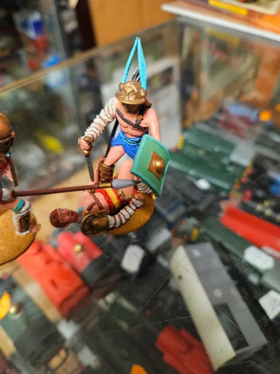 Britain's Code3 Roman Gladiators 1.32 - Image 3
