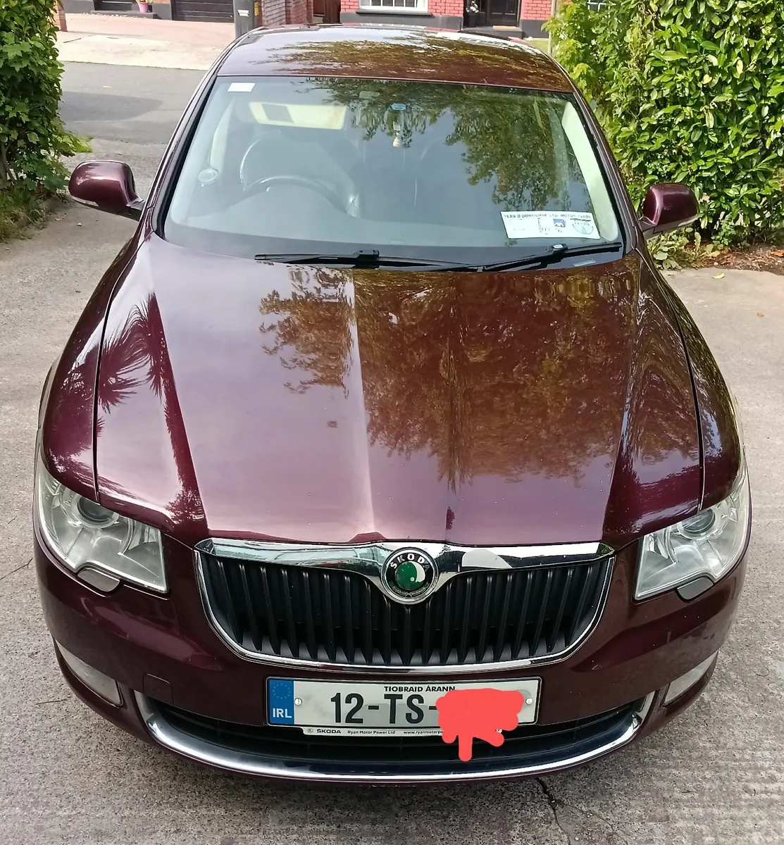 Skoda Superb 2012 - Image 1