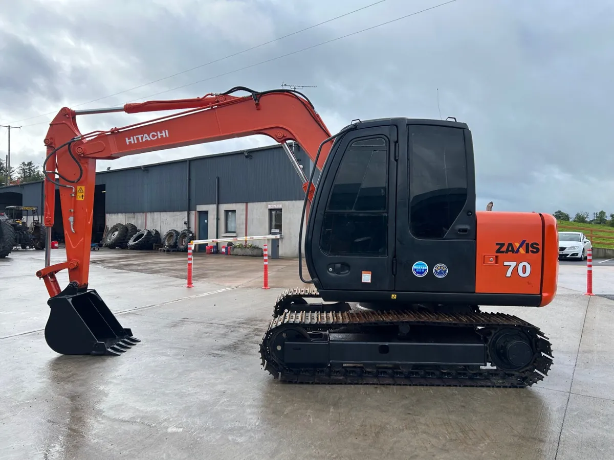 (2015) Hitachi Zaxis 70 - Image 4