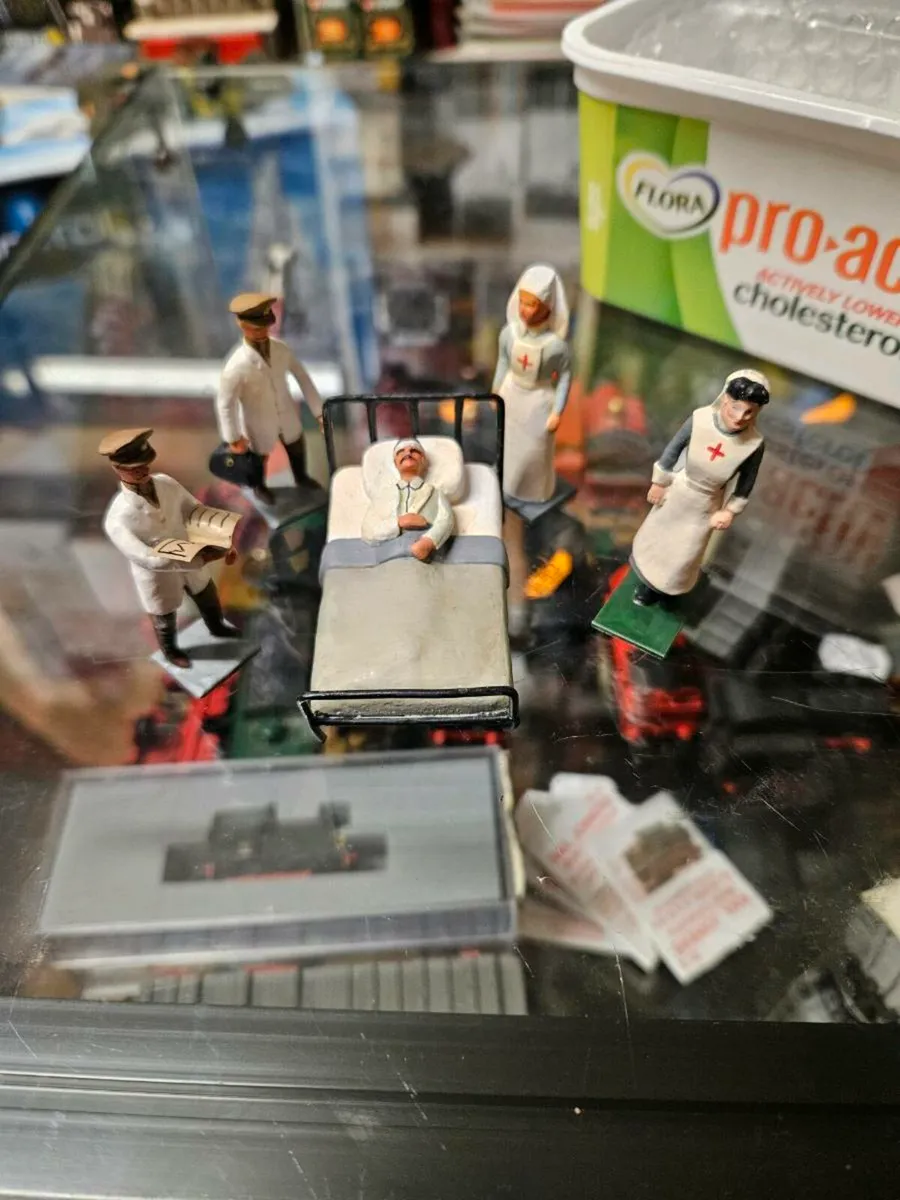 Britain's Code3 WW1 Hospital Diorama - Image 1
