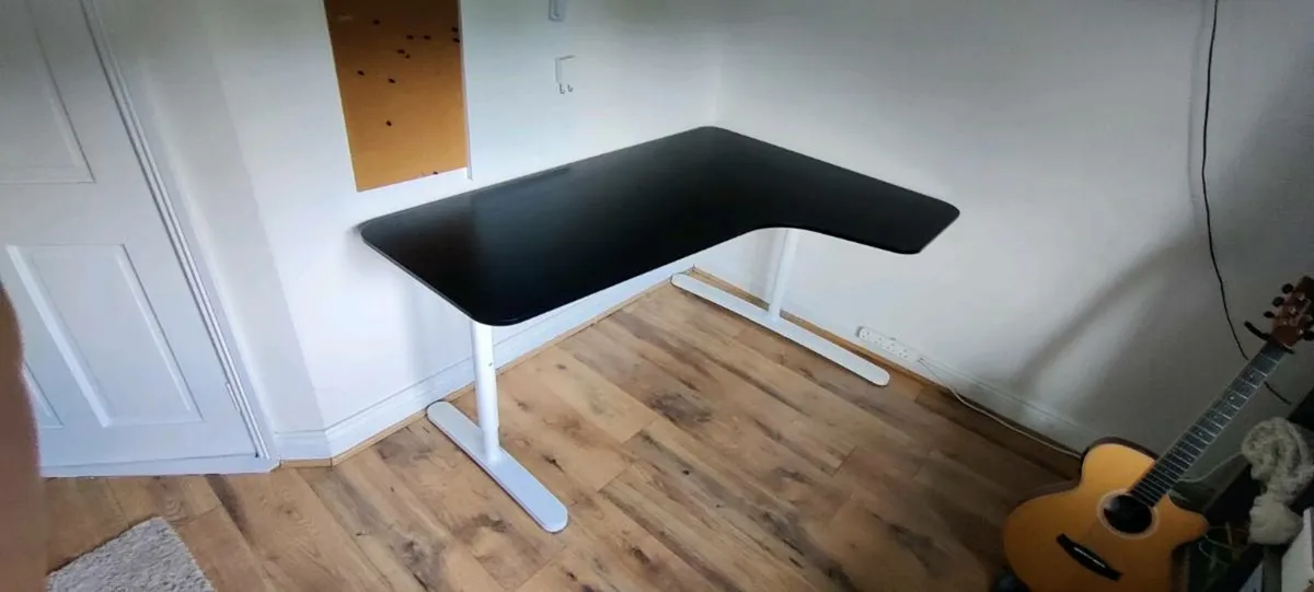 Office Desk - Image 1