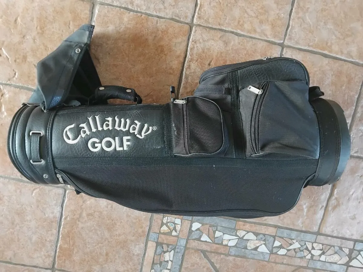 Golf bag - open to offers - Image 1