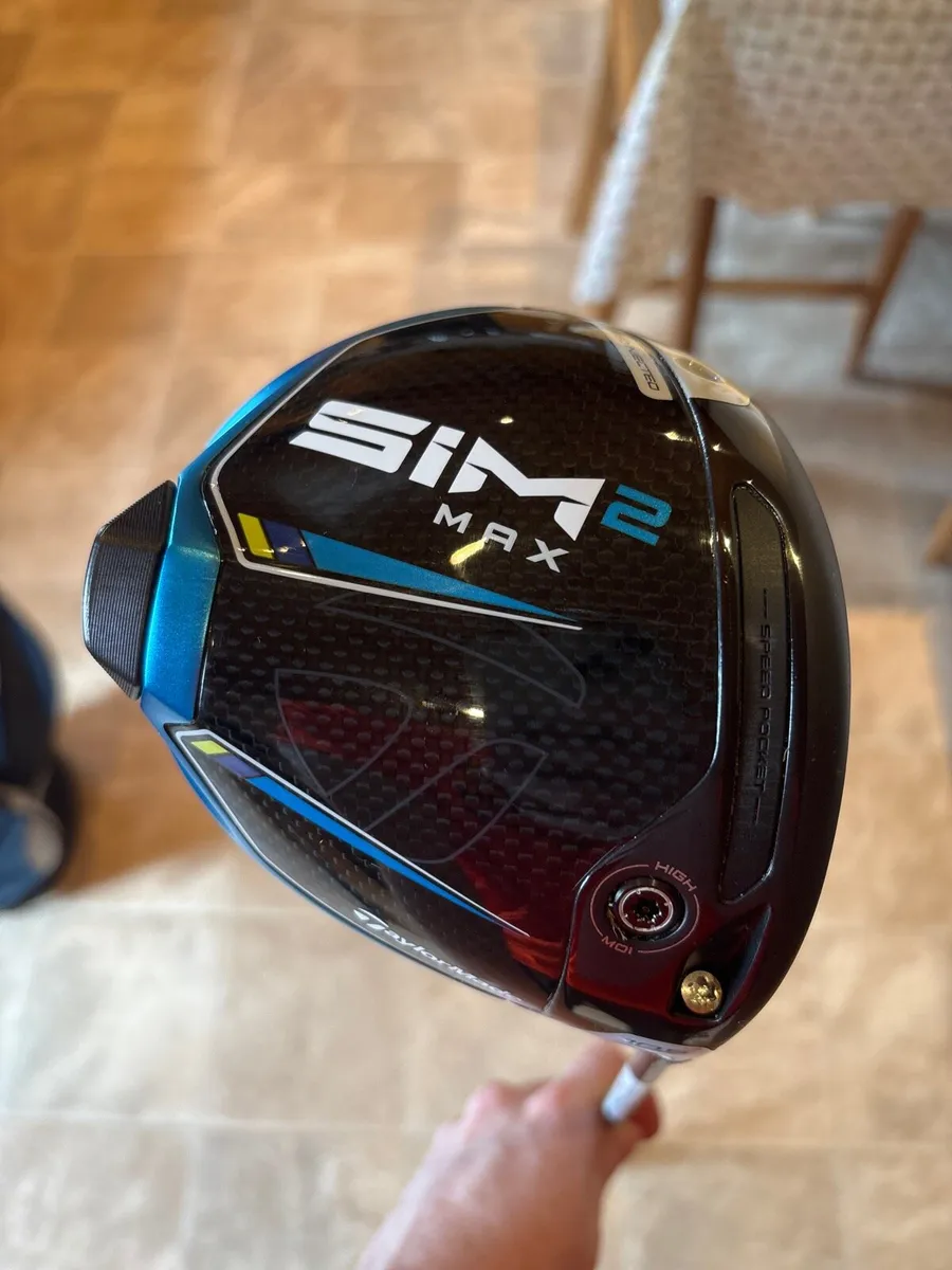 Taylormade Sim 2 Max RH 10.5 Regular - Image 1