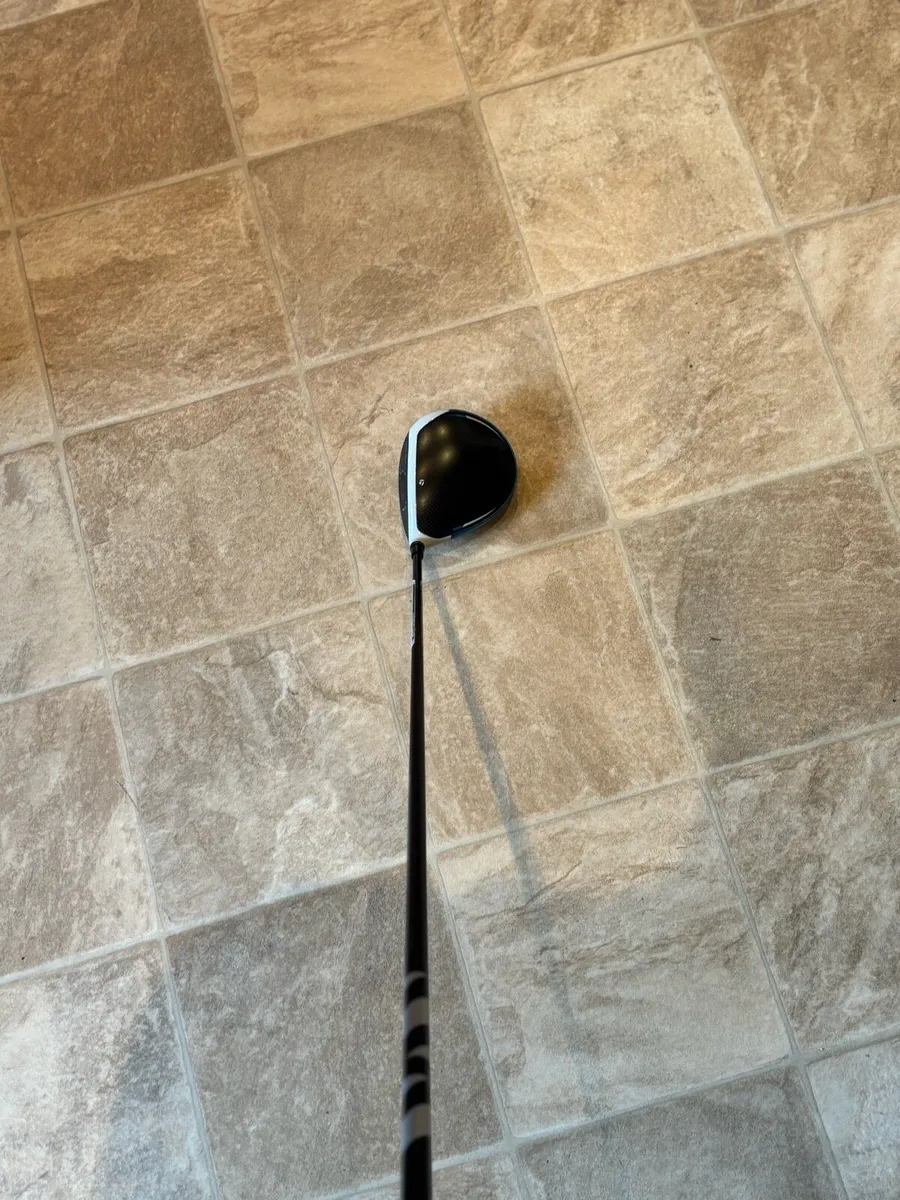 Taylormade Sim 2 Max RH 10.5 Regular - Image 4