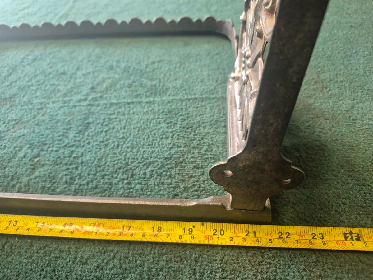 Antique Victorian Cast Iron Shelf. - Image 4
