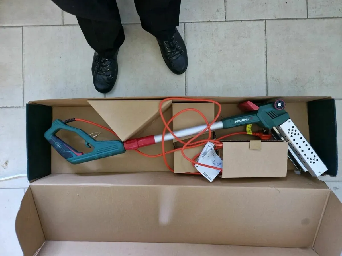 PARKSIDE Electric Weed Burner - Image 4