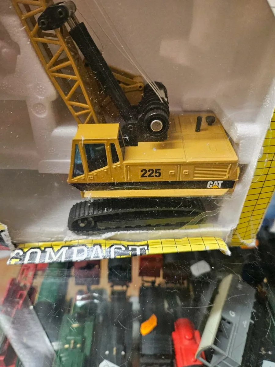 Corgi Joal Mobile Crane - Image 2