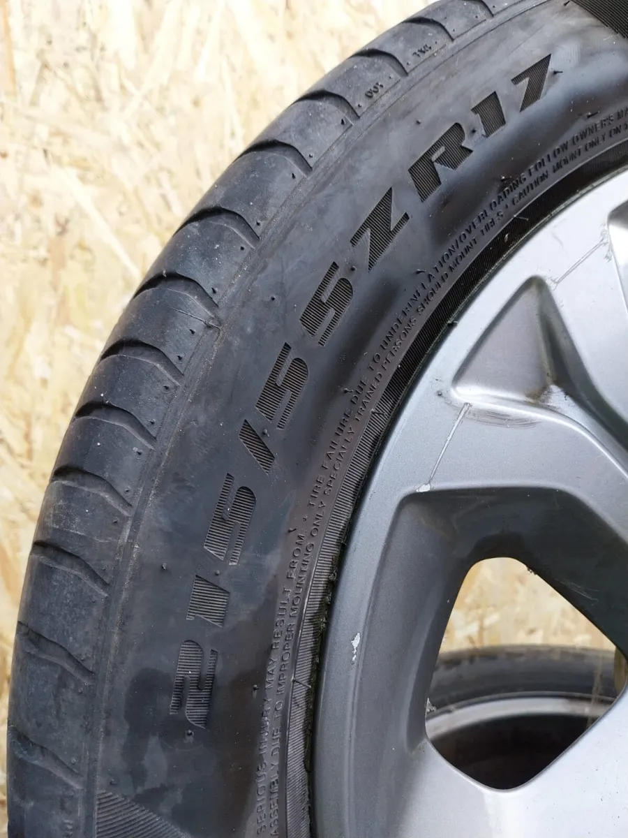 2015 Suzuki Vitara 17" Alloy Wheels Set 215/55R17 - Image 2