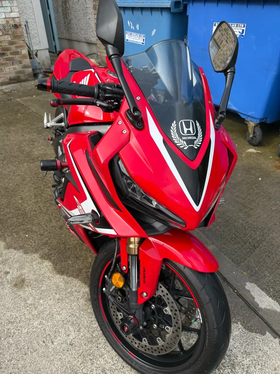 Honda Cbr650r - Image 1