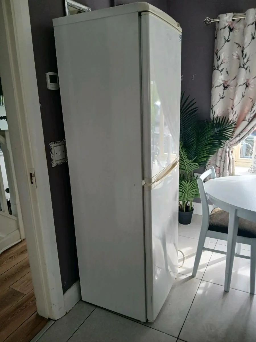 Fridge freezer - Image 1
