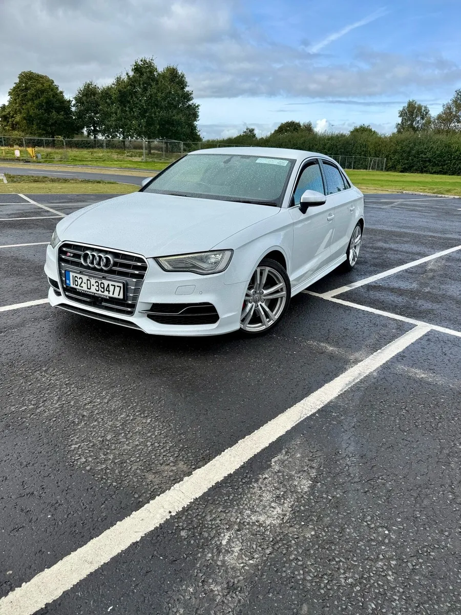 AUDI S3 SALOON White - Image 2