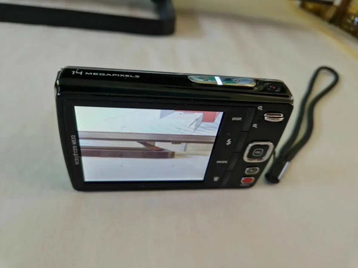 Kodak easyshare M532 14 Megapixels 4x Optical Lens - Image 4