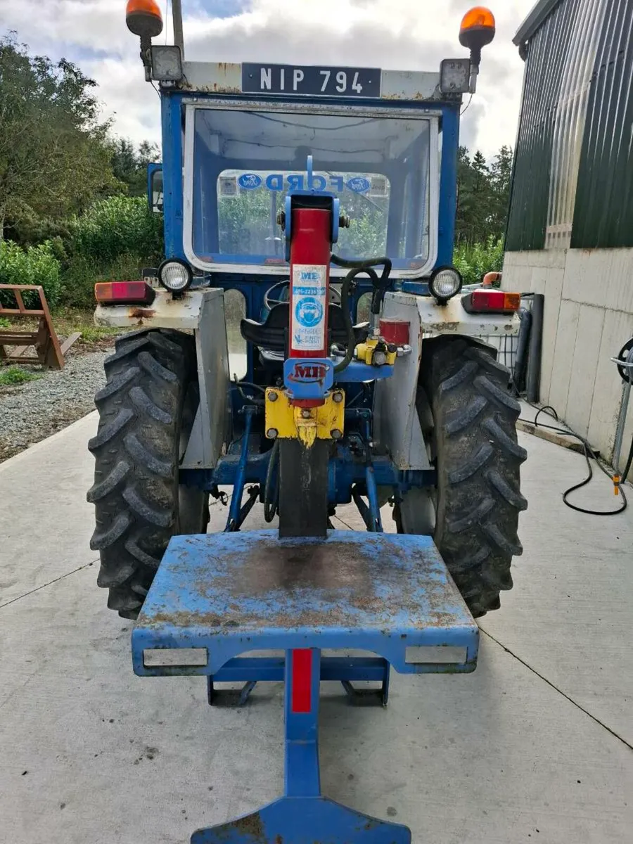 Ford tractor 300 - Image 2