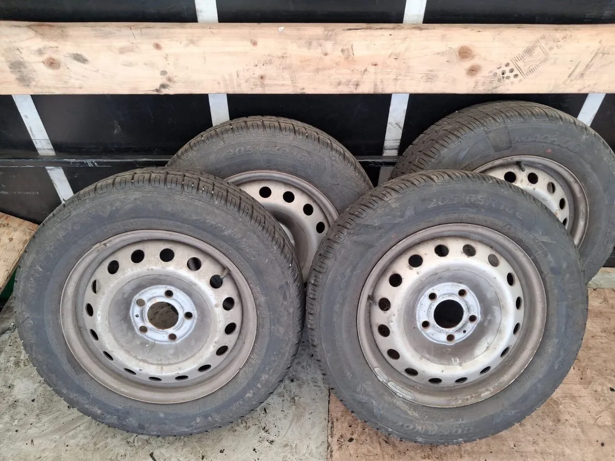Wheels ///tyres ///205/65/16c - Image 4