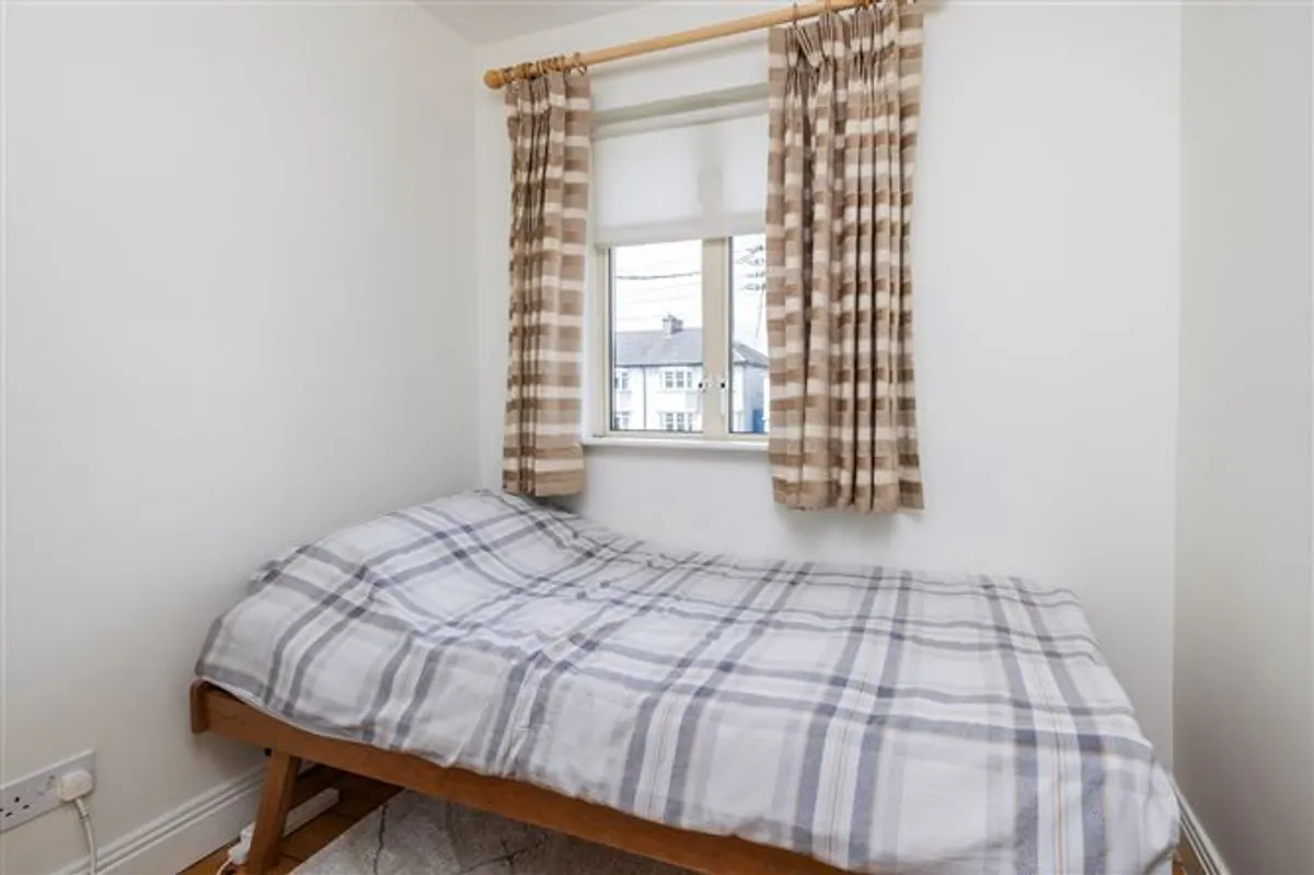 Solid Oak Single Beds/ Trundle Bed - Image 3