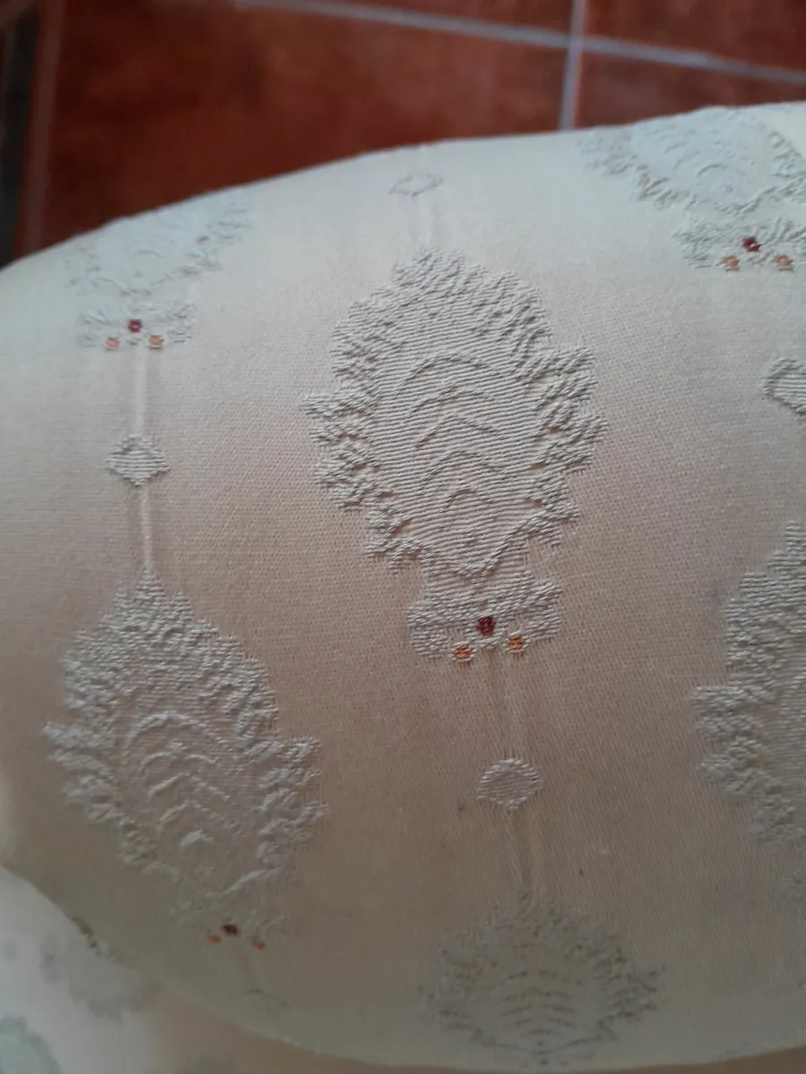 Antique sofa - Image 3