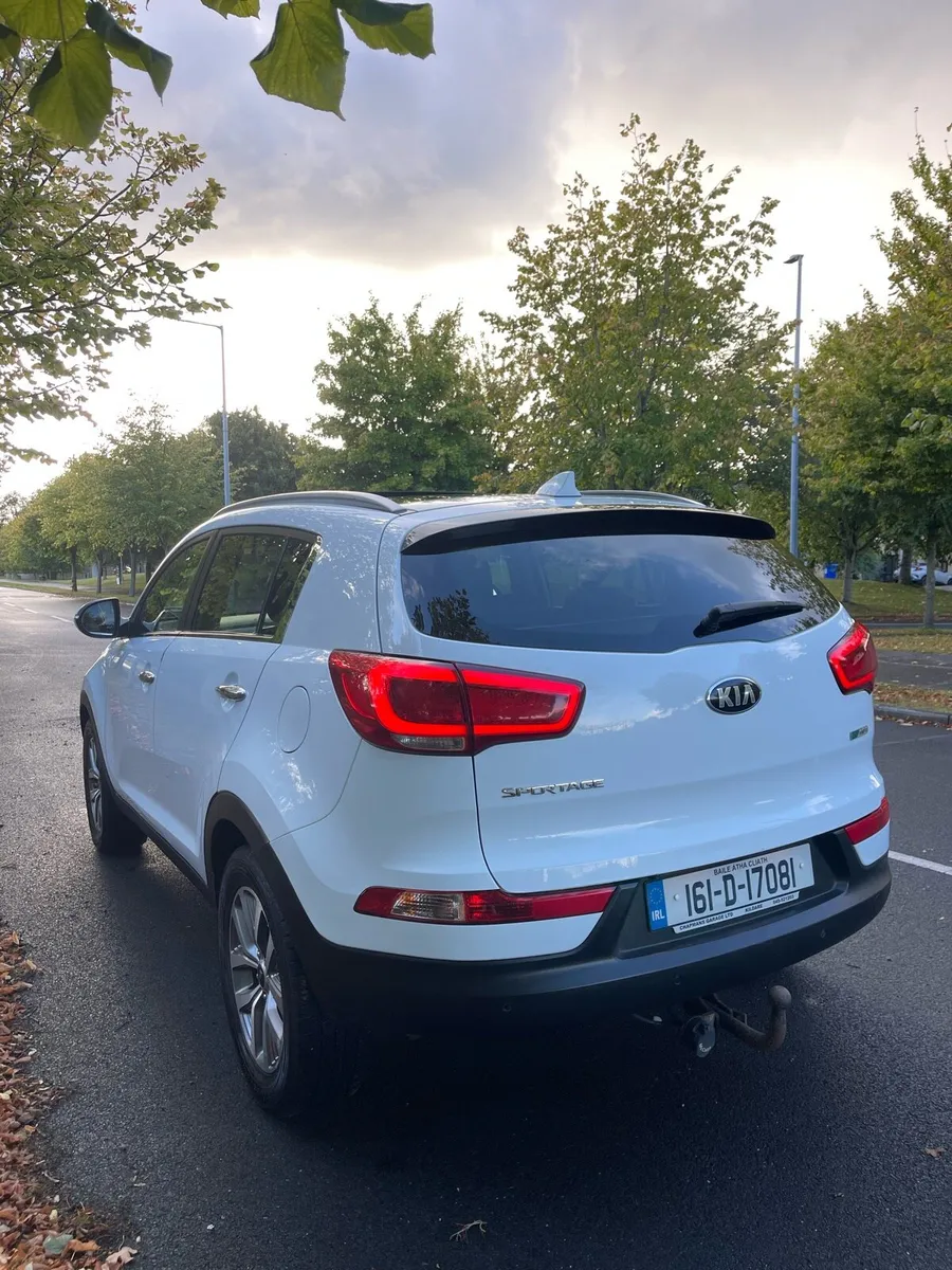 2016 Kia Sportage Platinum Model - Image 3