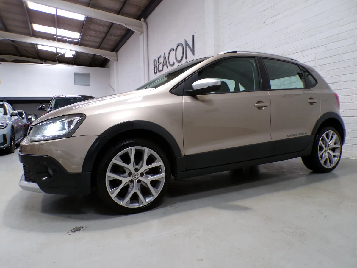 ONLY 39,000 MILES*AUTO*VOLKWAGEN POLO CROSS 1.2 TS - Image 4