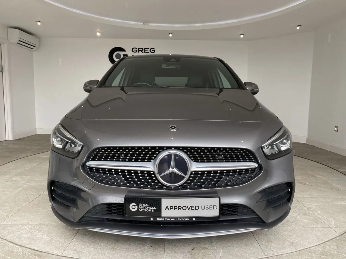 Mercedes-Benz 200 2019 - Image 2