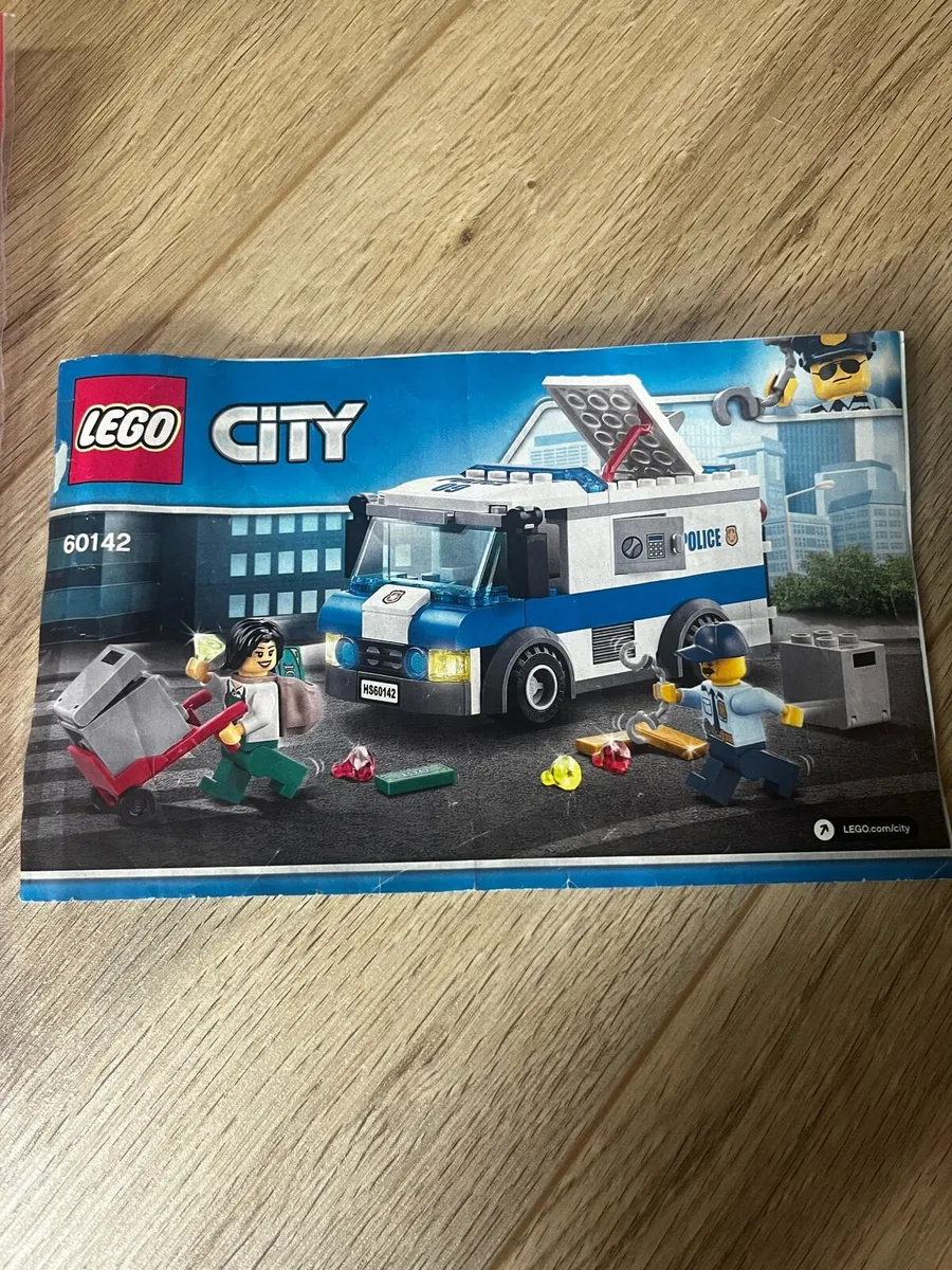 LEGO City Police Van - Image 1