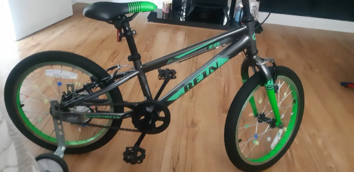 Kids 18inch bike - Image 2