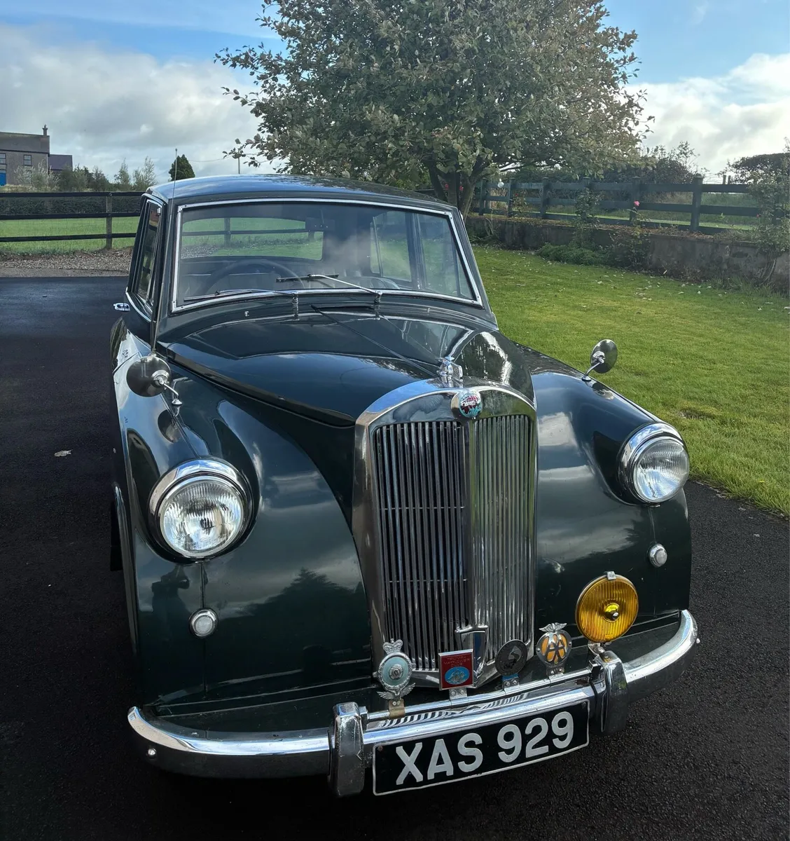 1952 Triumph Mayflower - Image 1