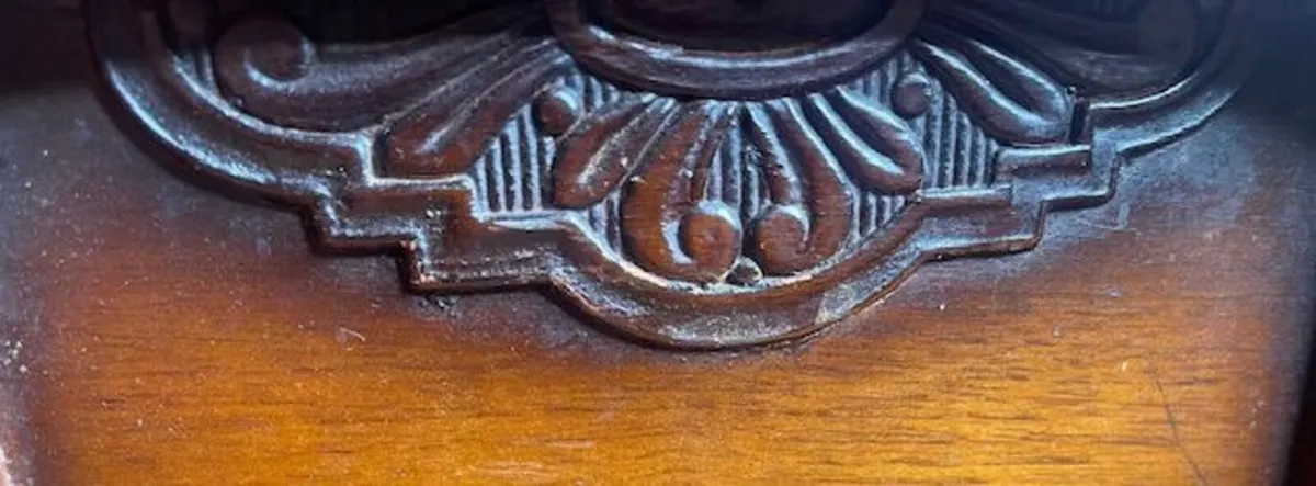 Antique cabinet - Image 3