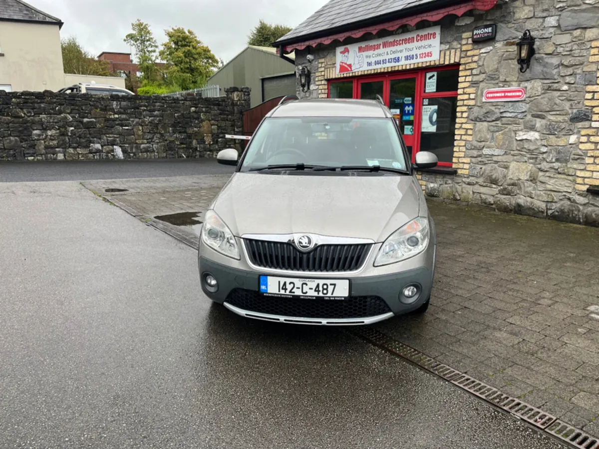 Skoda Roomster AMBITION 1.2 TSI 85HP 4DR - Image 1