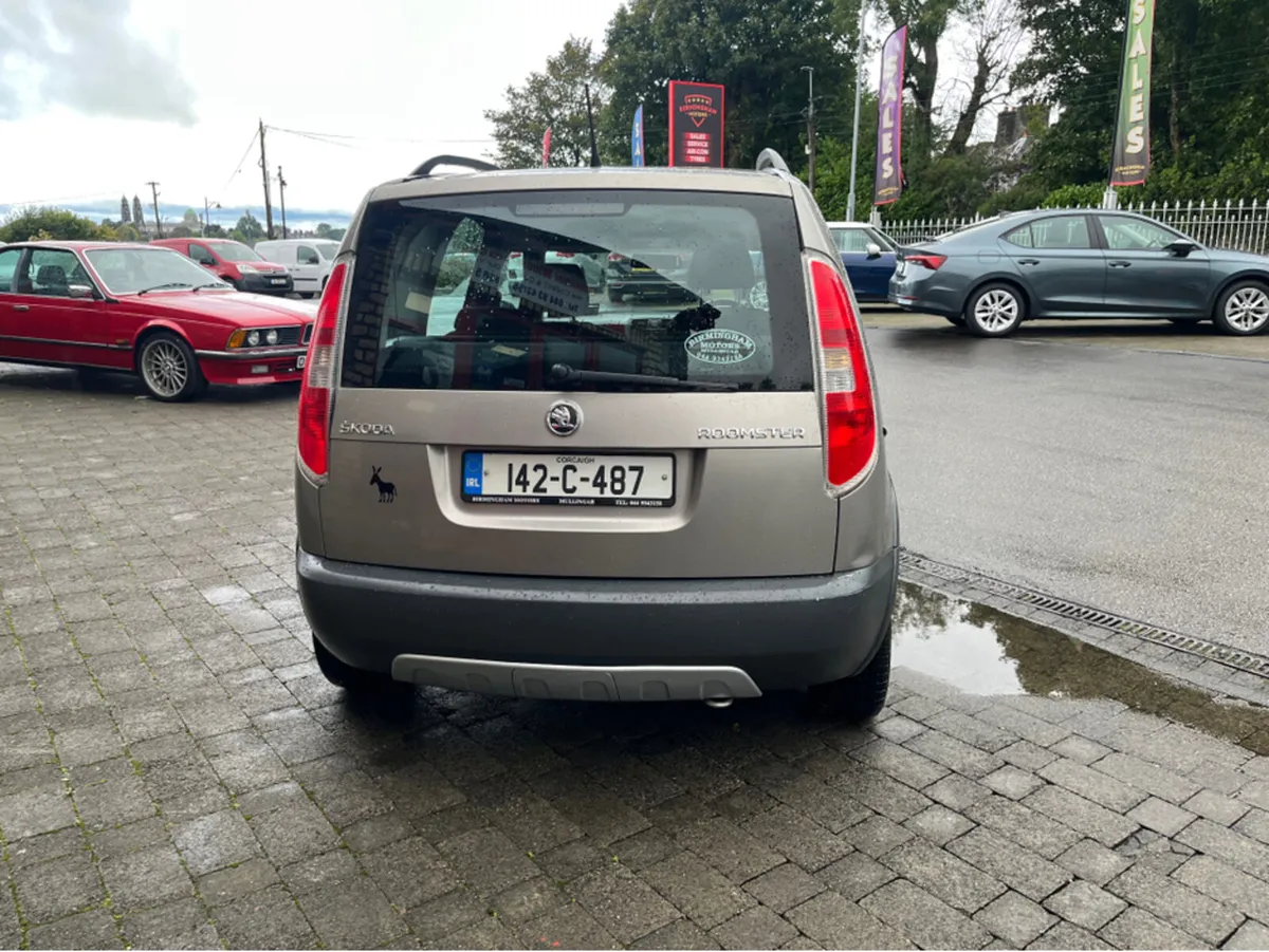 Skoda Roomster AMBITION 1.2 TSI 85HP 4DR - Image 2