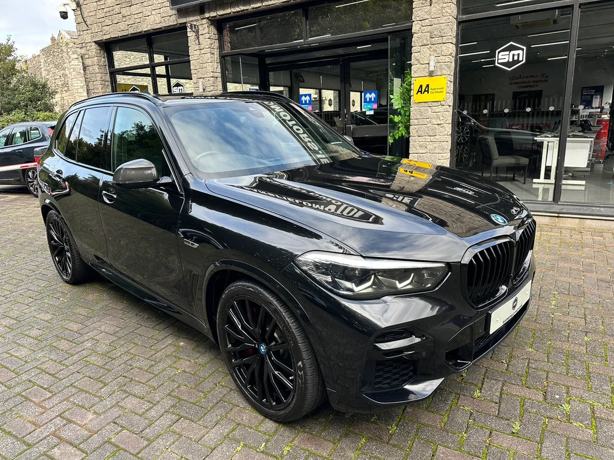 2022 BMW X5 3.0 45E M-SPORT. - Image 3