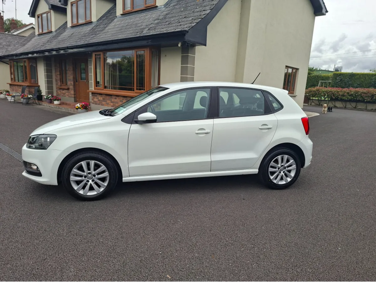 Volkswagen Polo TRENDLINE 1.0 75HP MANUAL 5SPEED 5 - Image 1
