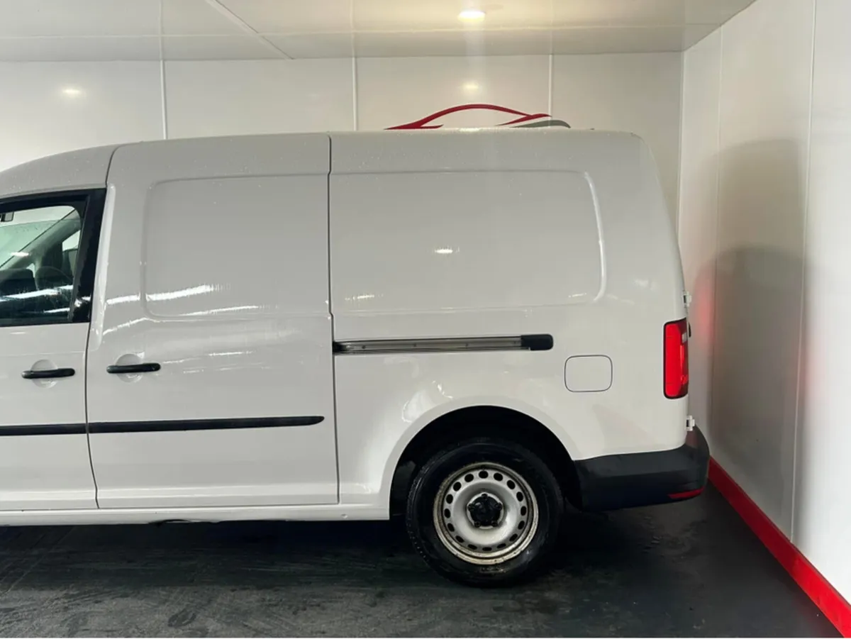 Volkswagen Caddy PVM TDI 102HP MANUAL 5SPEED 5DR - Image 2