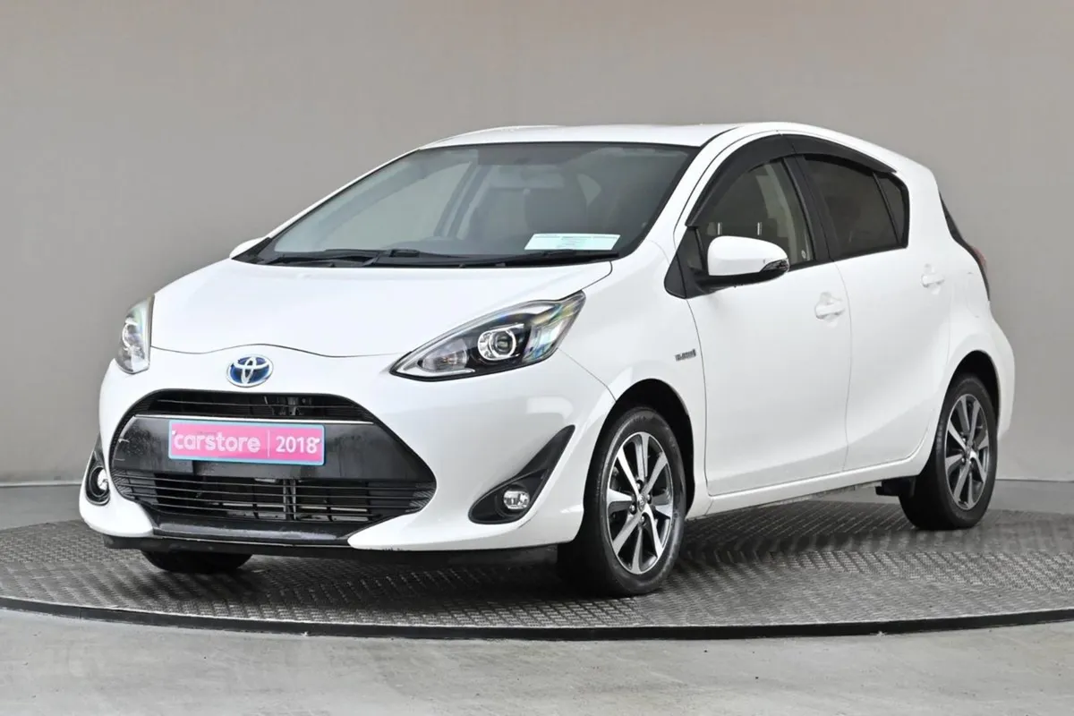 Toyota Aqua 1.5 Vvt-i Hybrid  android Car Player - Image 3