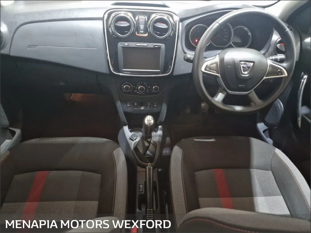 Dacia Sandero TCe 90 S S Stepway Tech Road - Image 3