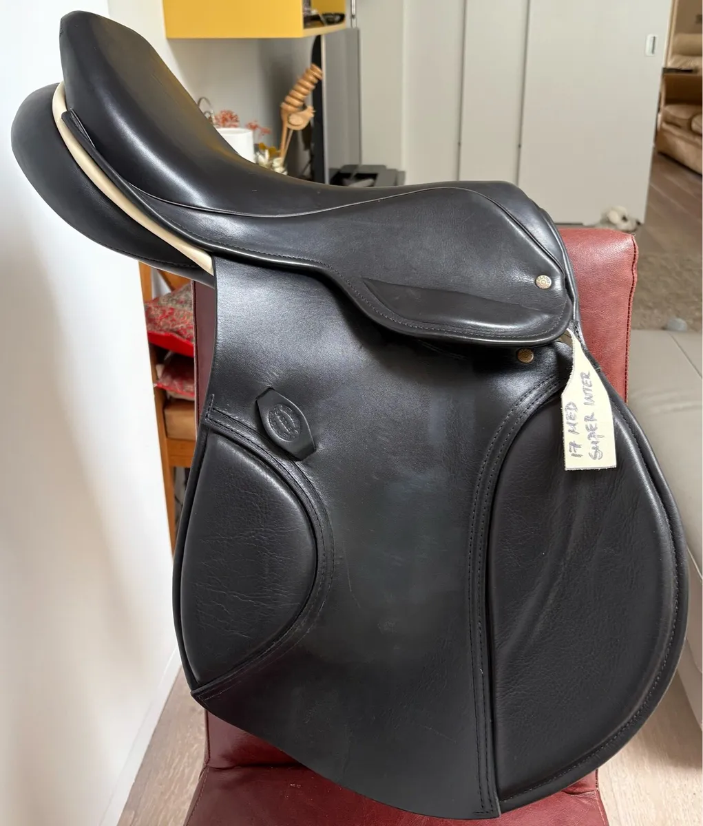 Saddle - Image 1