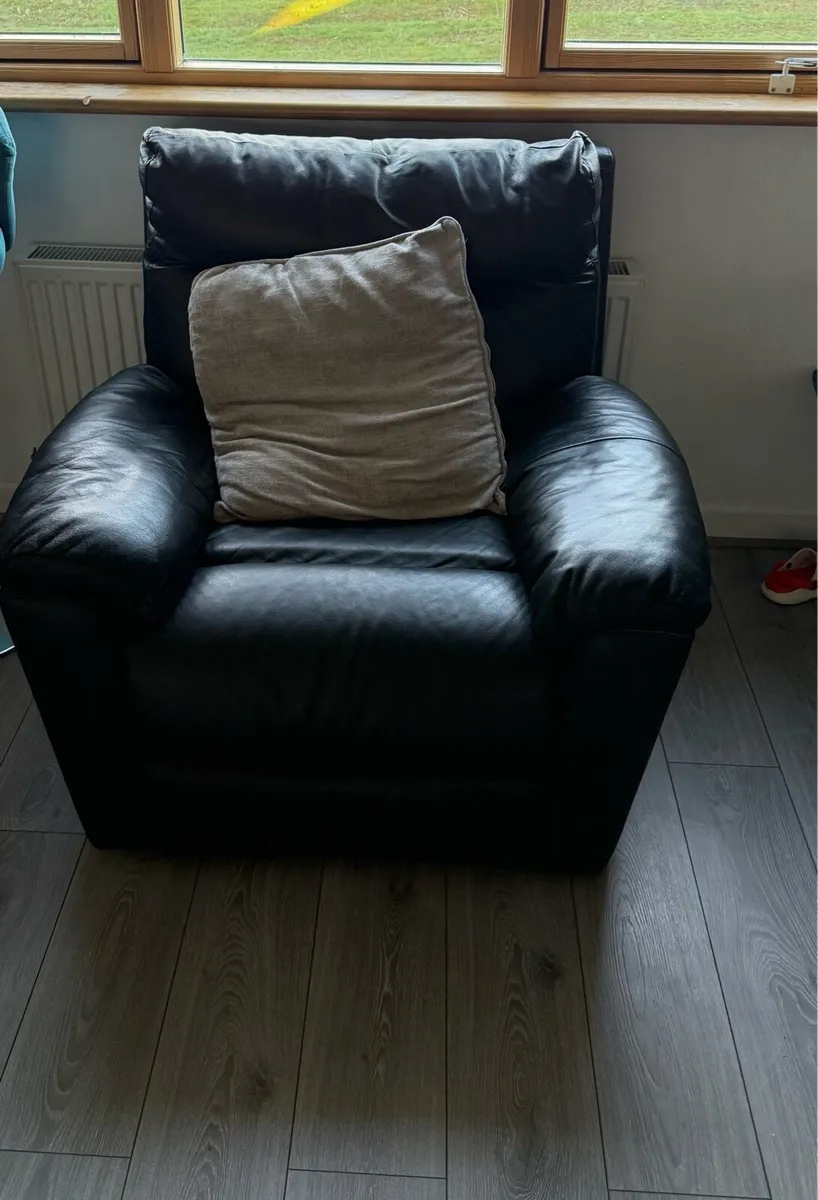 2 Set Sofa and Chair - Image 3