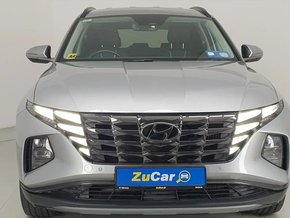 Hyundai Tucson  206 2WD Executive Plus HEV STG Au - Image 3