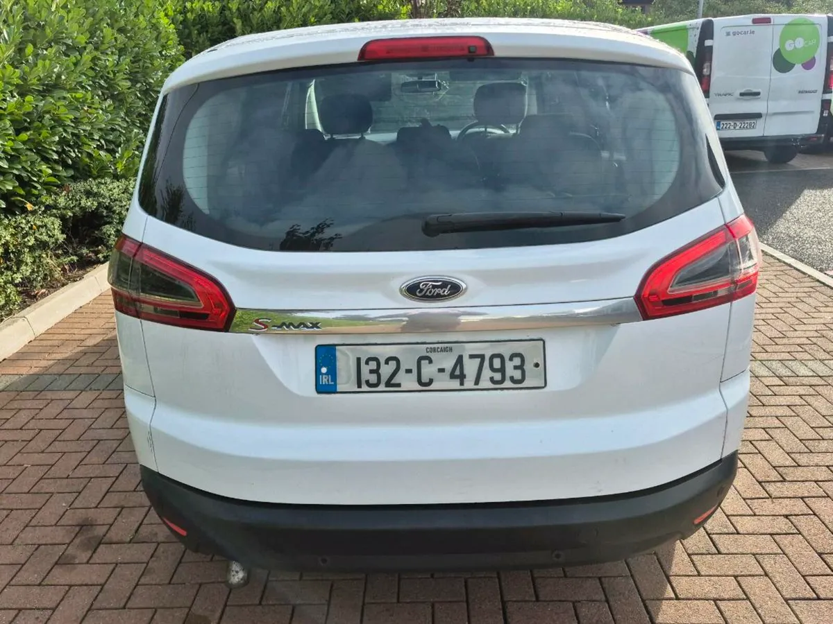 Ford S Max Zetec 7 Seater - Image 4
