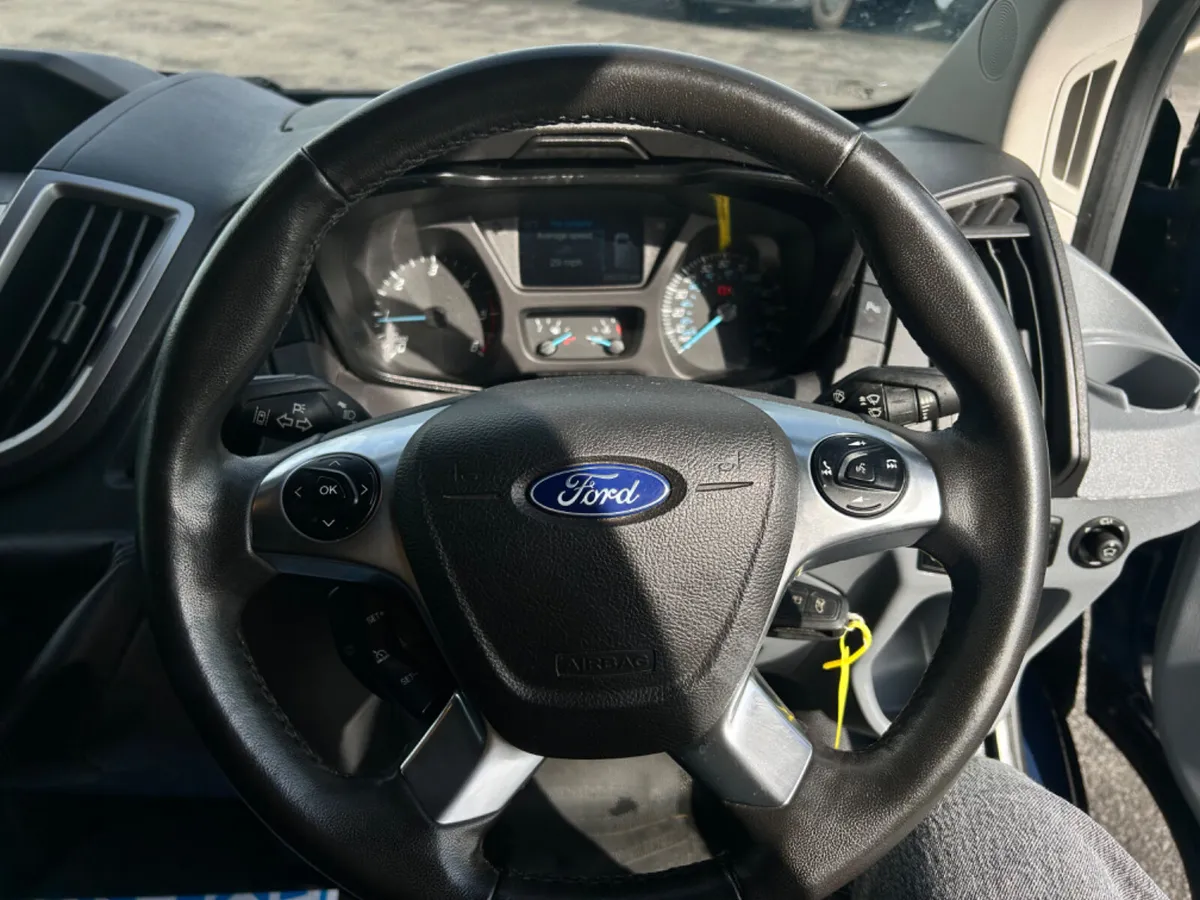 Ford Transit 2018 - Image 2