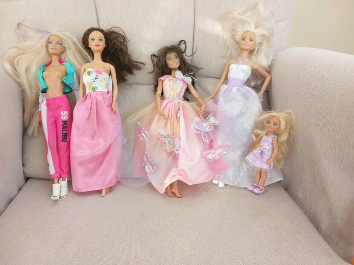 Barbies - Image 3