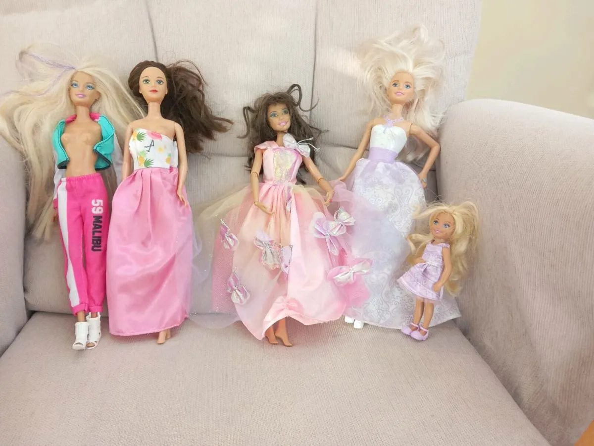 Barbies - Image 4