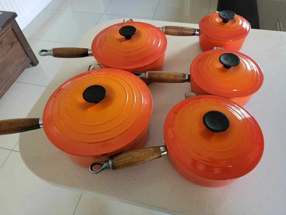 Le Creuset Pot Set - Image 3