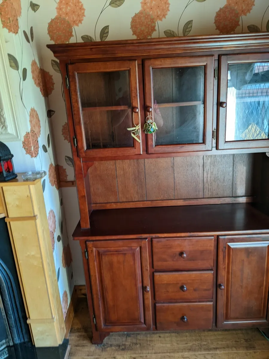 Free Furniture - Image 1