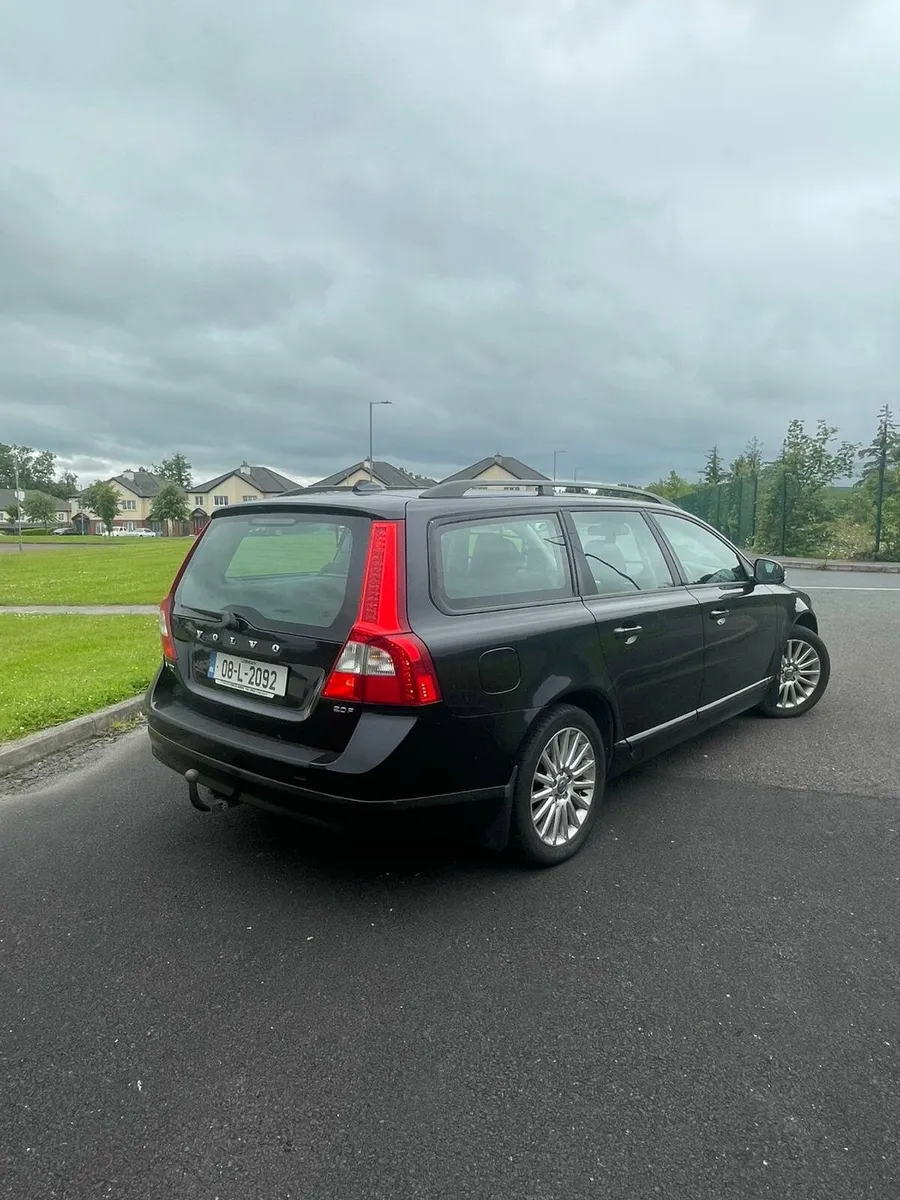 Volvo V70 NCT 9/25 - Image 2