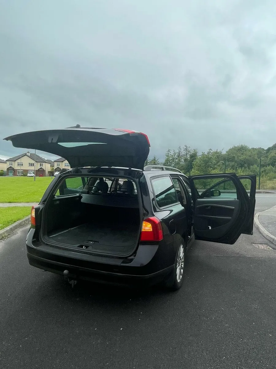 Volvo V70 NCT 9/25 - Image 3