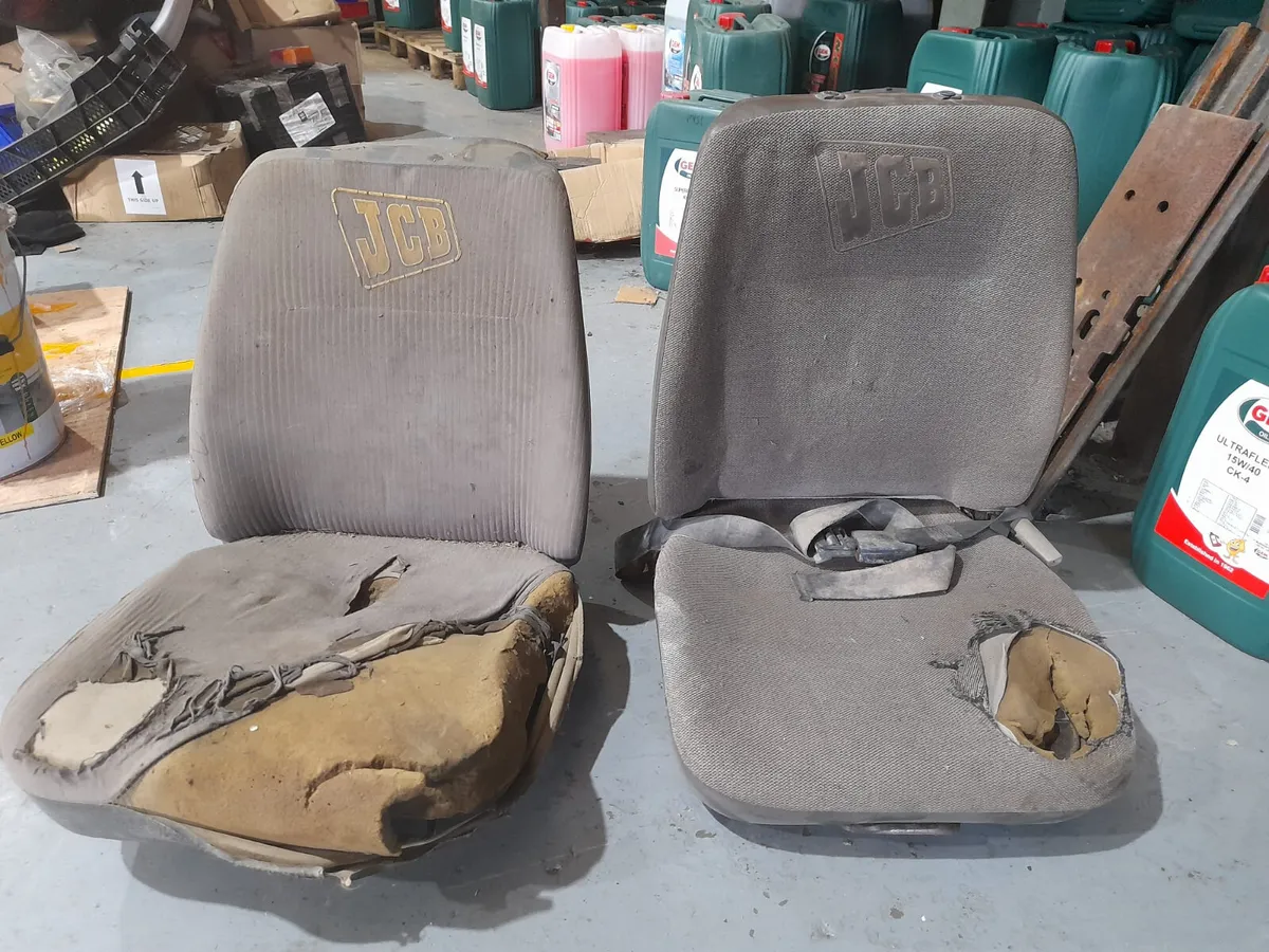 Genuine JCB Seats - PRICED TO GO!!! - Image 1