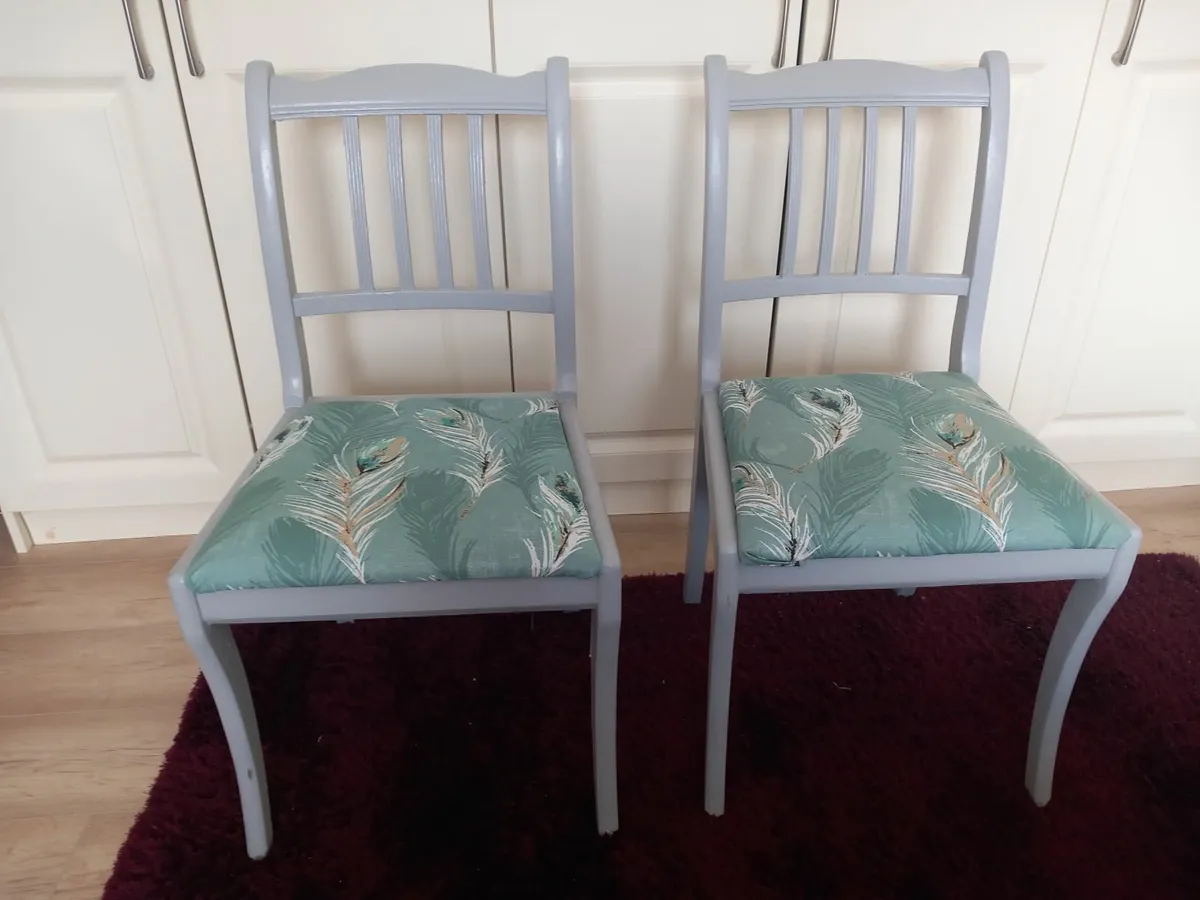 Chairs - Image 3