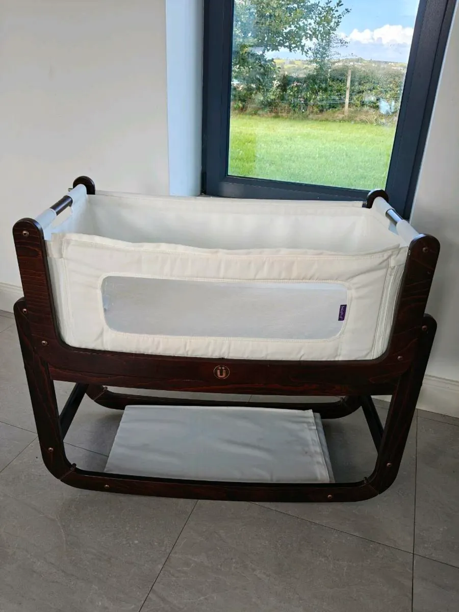 Snuzpod Bedside Crib - Image 3