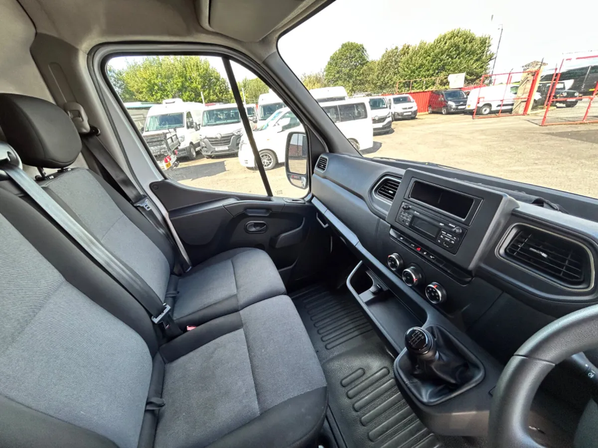 Renault Master 2022 - Image 4